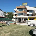 Dalian Elite Szálloda Çeşme