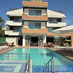 Hotel Dalian Elite