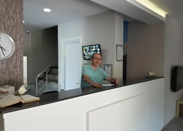 Hotel Dalian Elite Çeşme