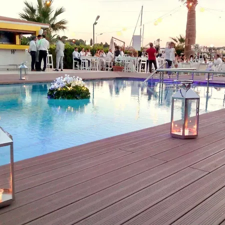 Dalian Elite Çeşme