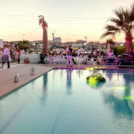 ホテル Dalian Elite 3*